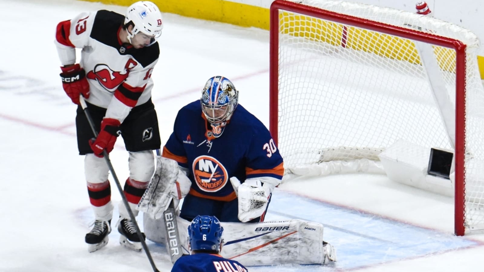 Devils islanders game top