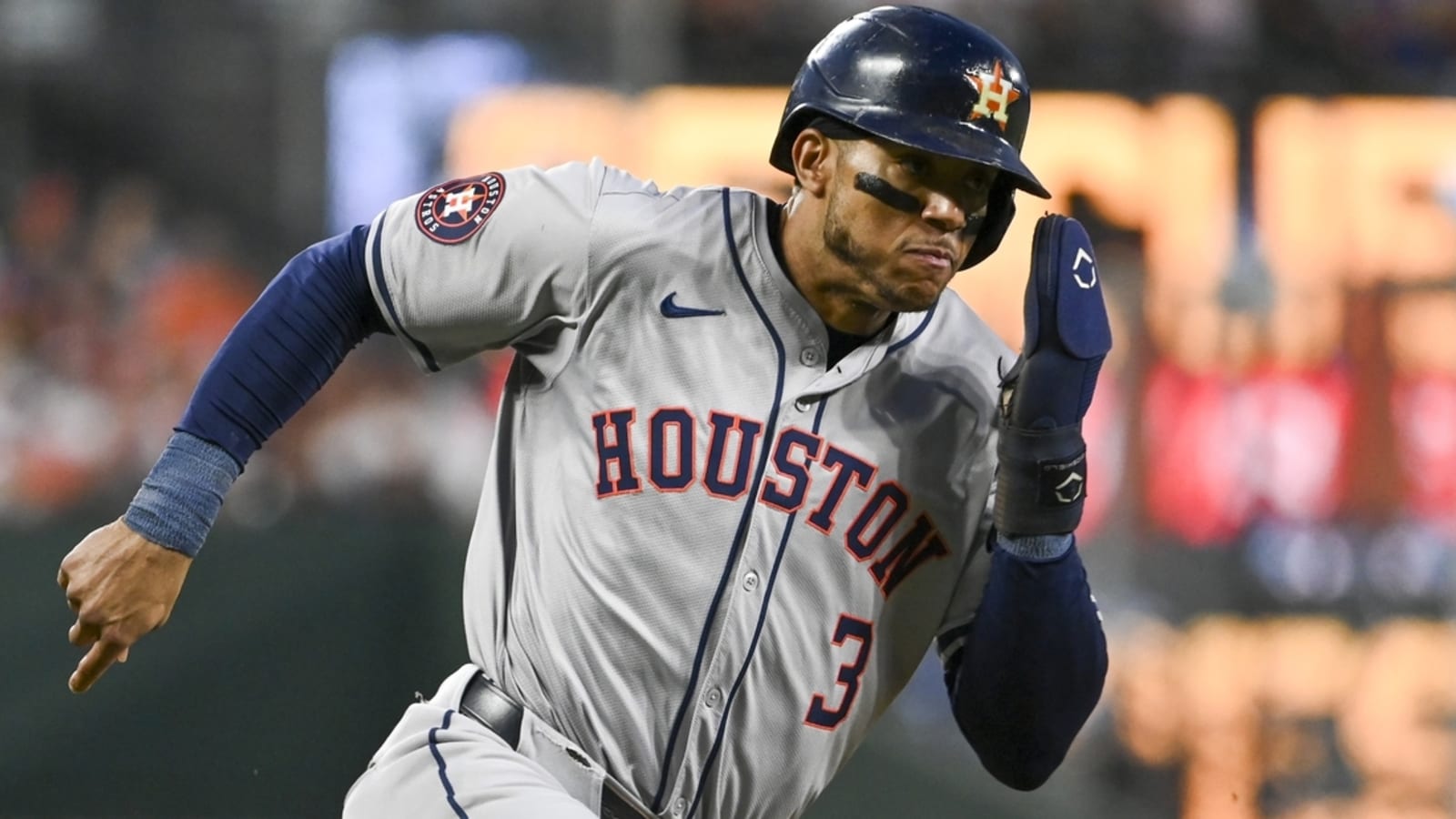 Anthony Santander&#39;s slam fuels O&#39;s comeback win over Astros