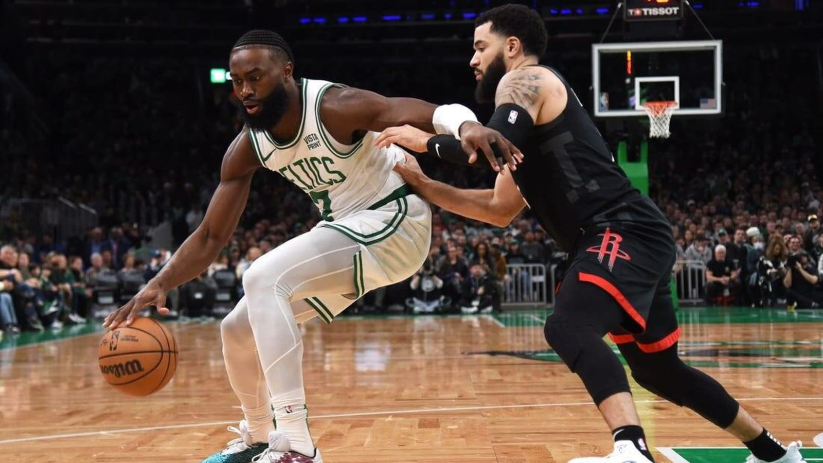 Celtics, the NBA&#39;s best, host worst-in-West Spurs