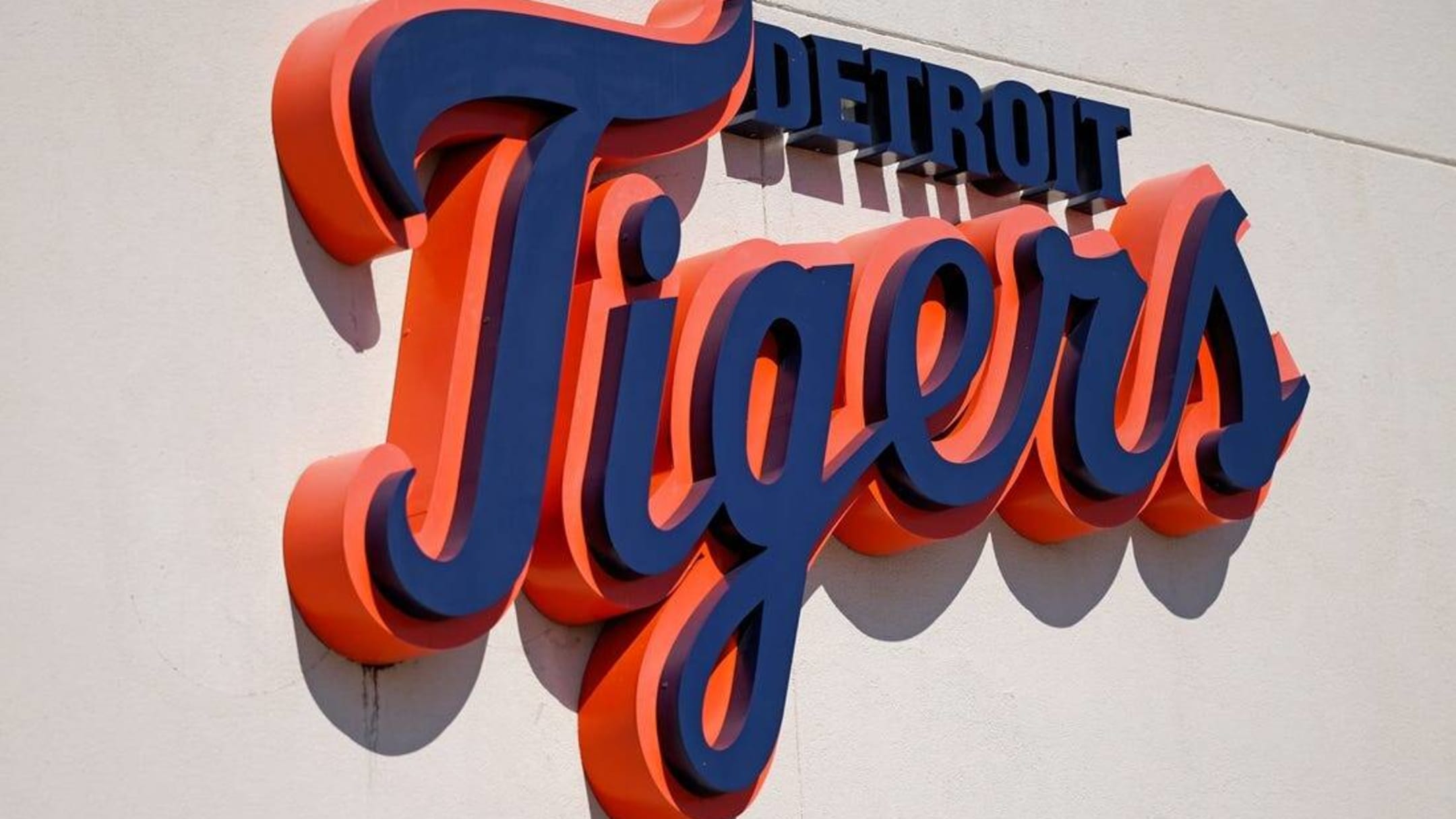 Tigers hire Jeff Greenberg as GM, adding former Cubs and