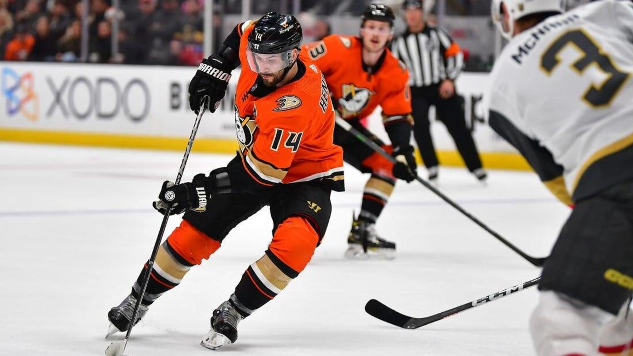 NHL on X: Hockey 🤝 Baseball @AnaheimDucks x @Angels