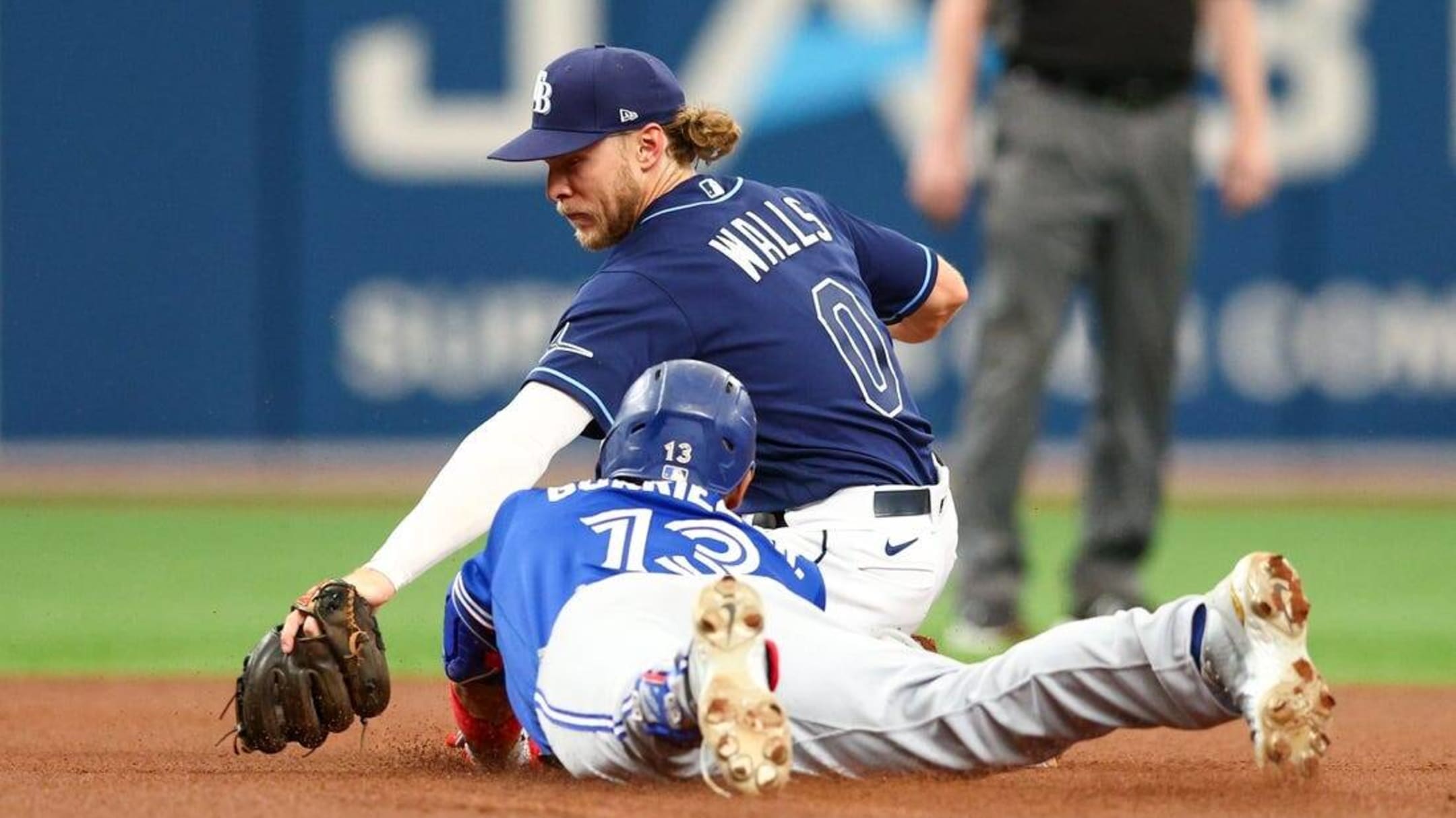 Hits by Siri, Peralta lift Rays to 3-2 win over Blue Jays