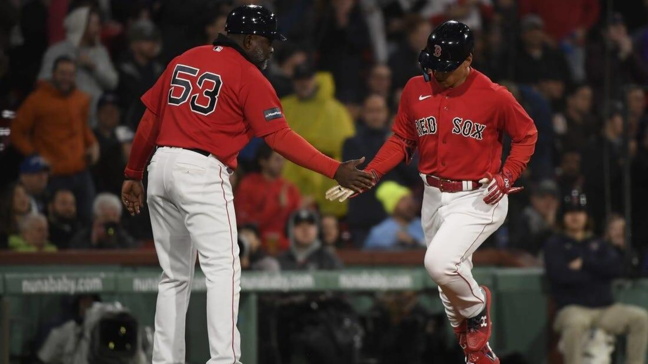 Arroyo has three RBIs in return, Red Sox beat Guardians 6-3