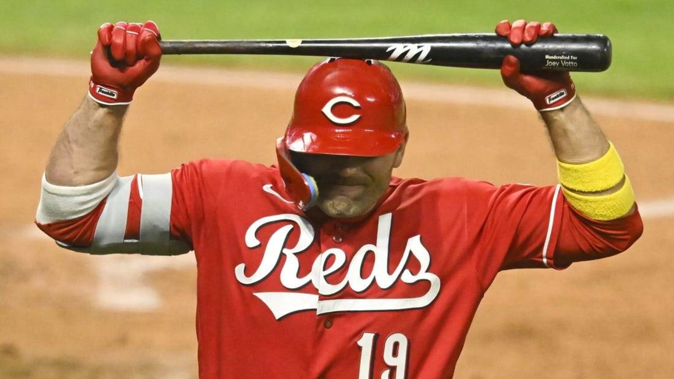 Reds' Joey Votto to have season-ending surgery