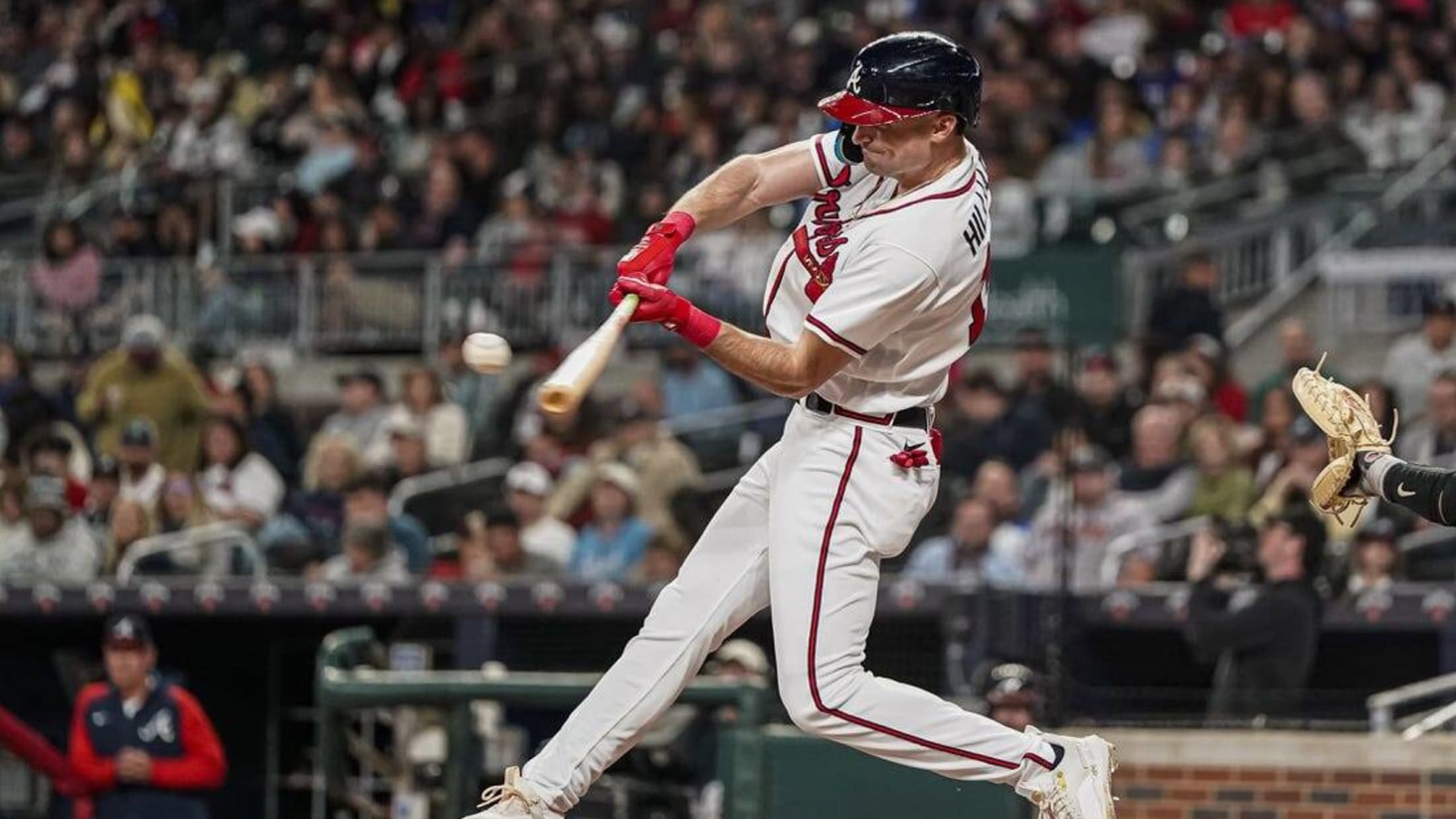 Braves power past Marlins