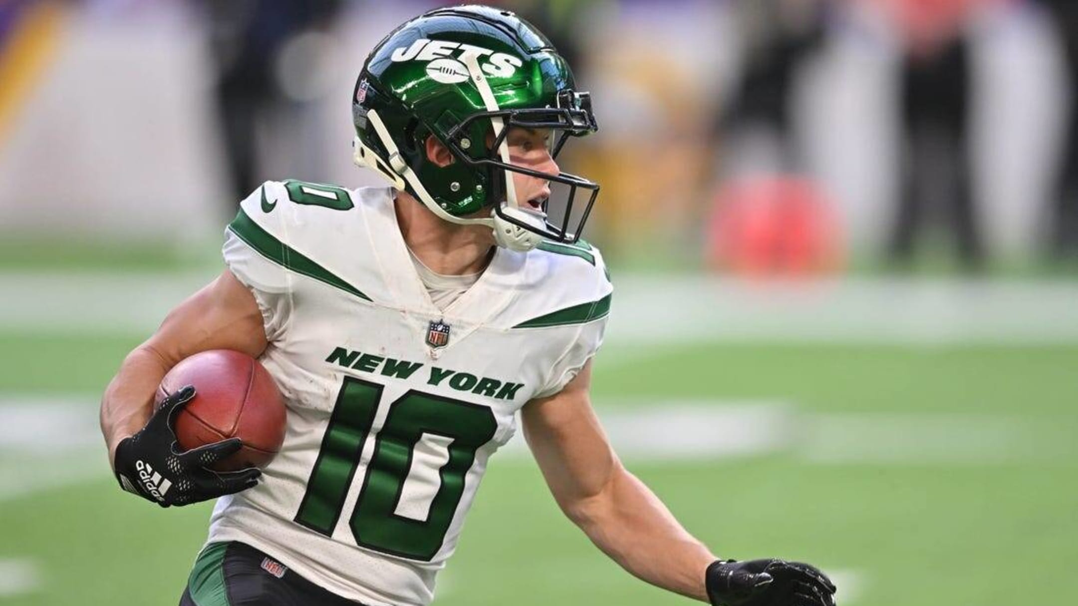 Miami Dolphins sign Braxton Berrios to one-year contract - On3