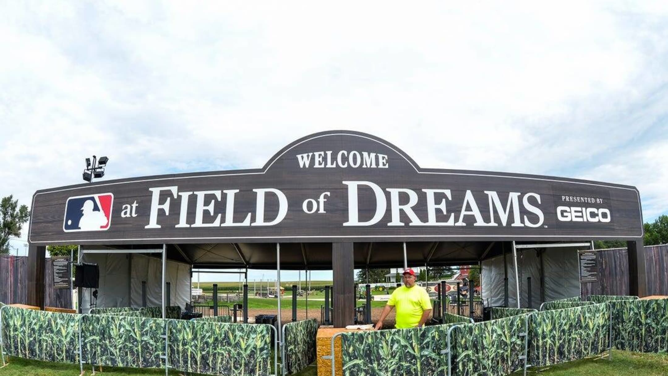 There Will Not Be a Field of Dreams Game in 2023 - Bleacher Nation