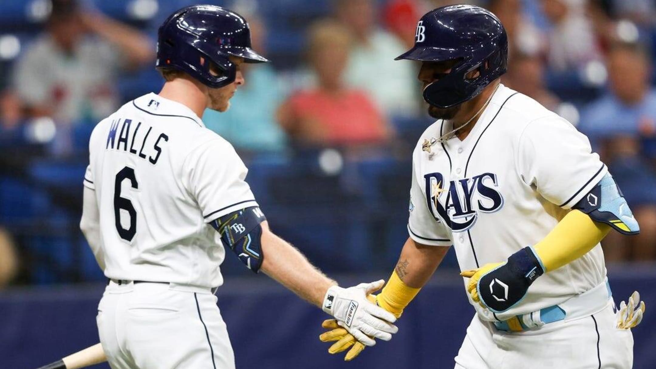 Arozarena's walk-off sends Rays past Twins