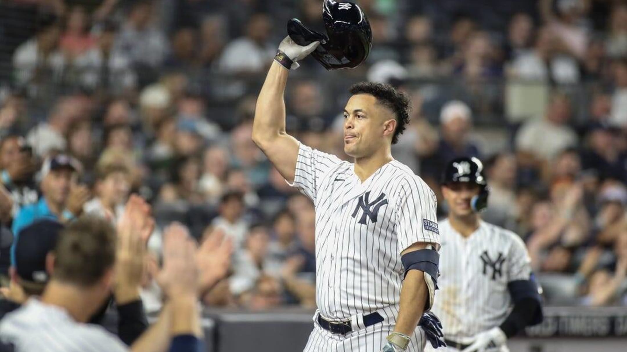 Giancarlo Stanton traded to Yankees