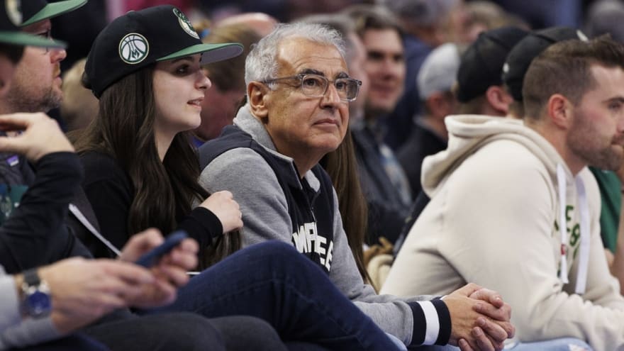 Bucks co-owner reportedly considering making bid for WNBA team