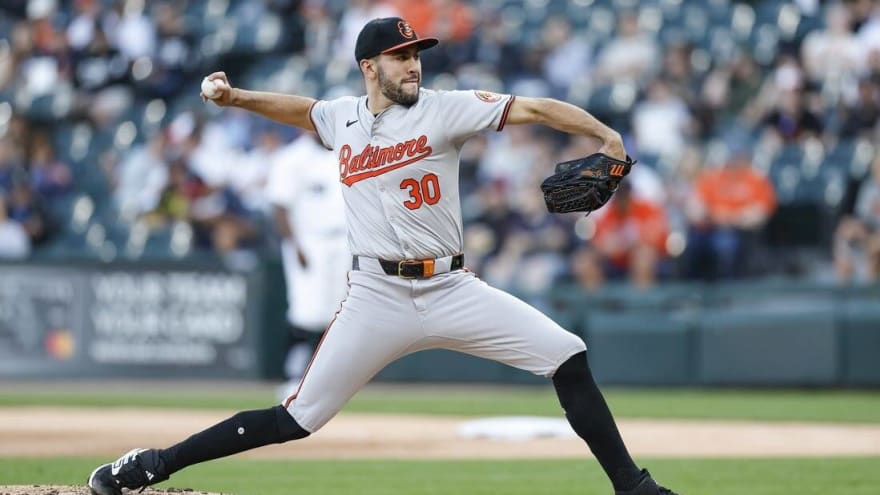 Orioles hold off withering White Sox