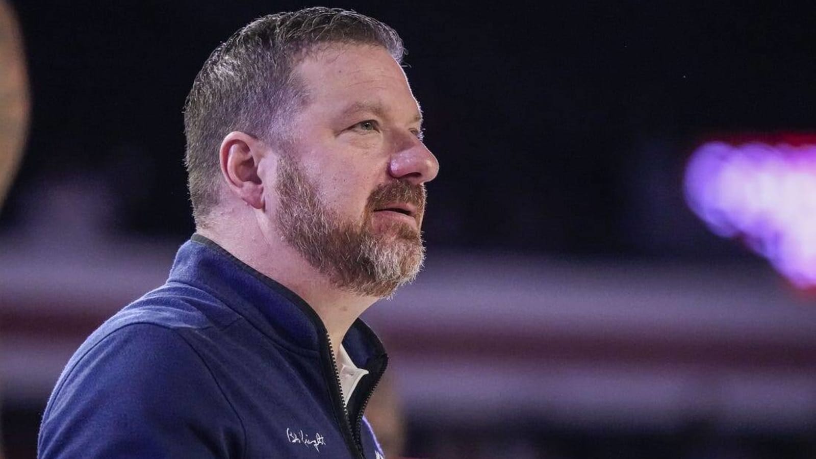 Ole Miss extends Chris Beard after 20-win season