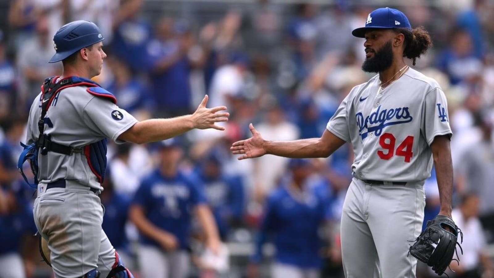 MLB roundup: Dodgers wrap up 10th straight playoff berth
