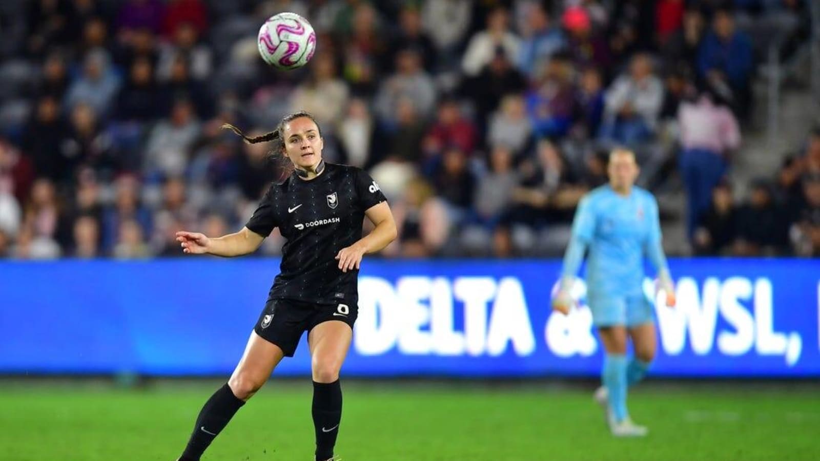 Angel City FC re-sign D Megan Reid