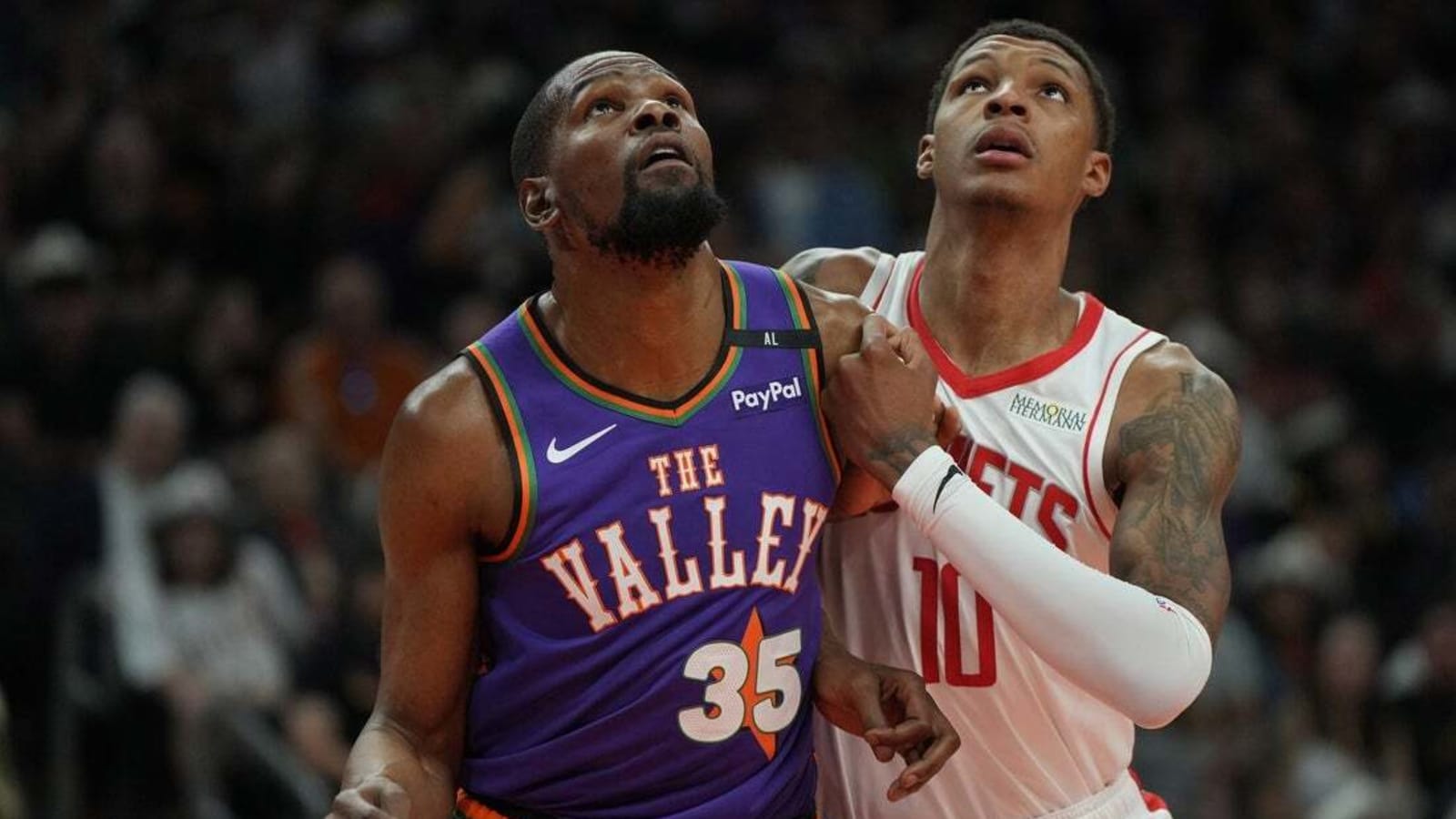 Kevin Durant suffers injury as Rockets blow out Suns