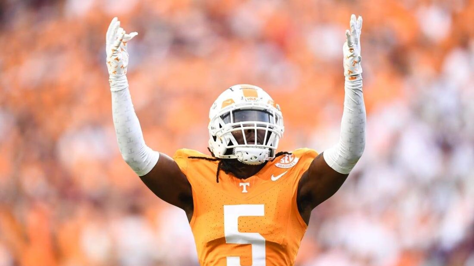 Tennessee CB Kamal Hadden (shoulder surgery) out for season