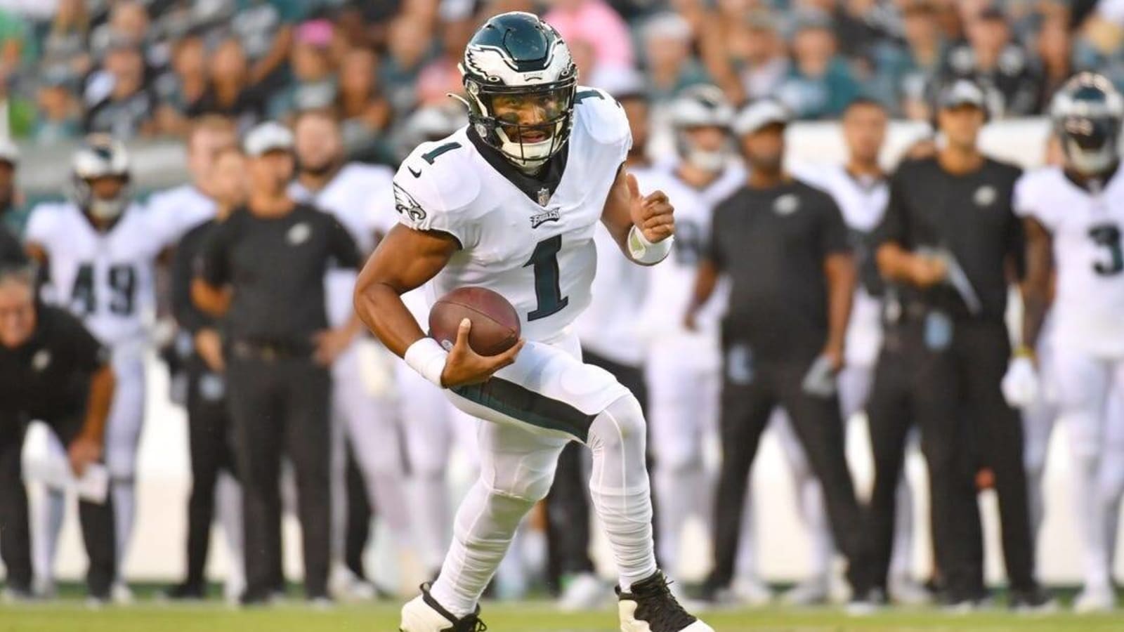 Win total projections up for Eagles, Commanders; Cardinals slide