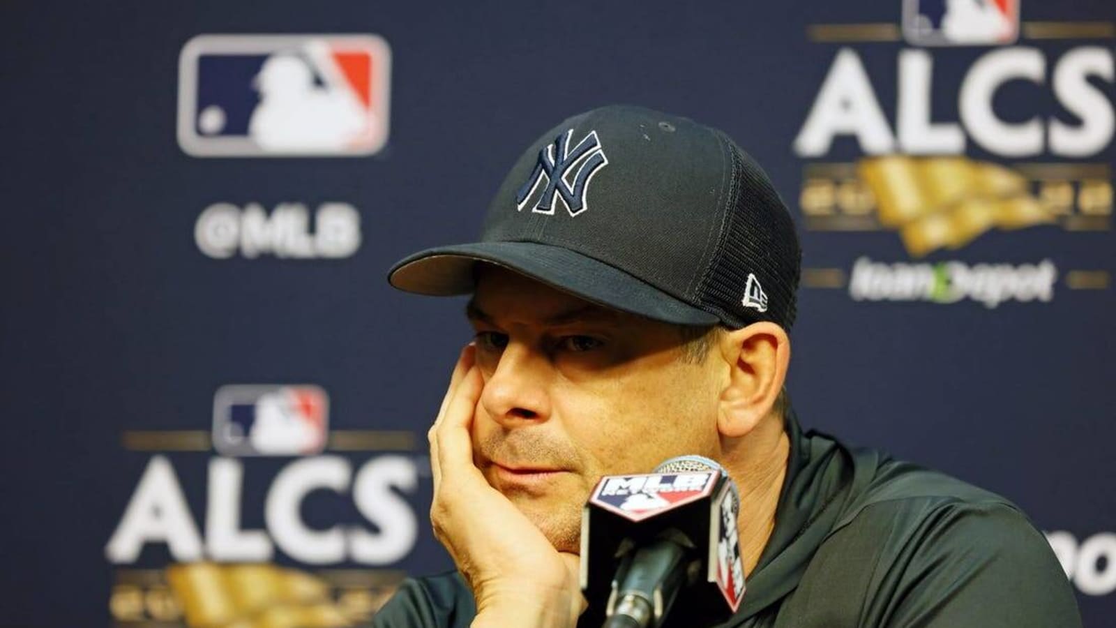 Aaron Boone returning as Yankees manager on new deal