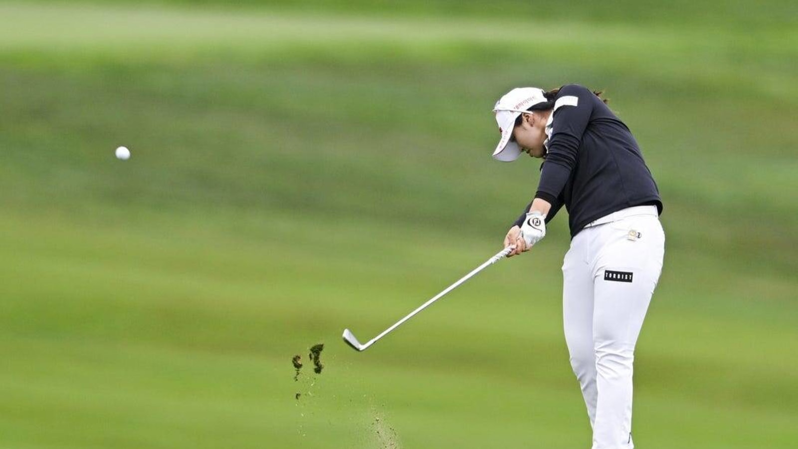 Xiyu Lin grabs early lead at U.S. Women&#39;s Open