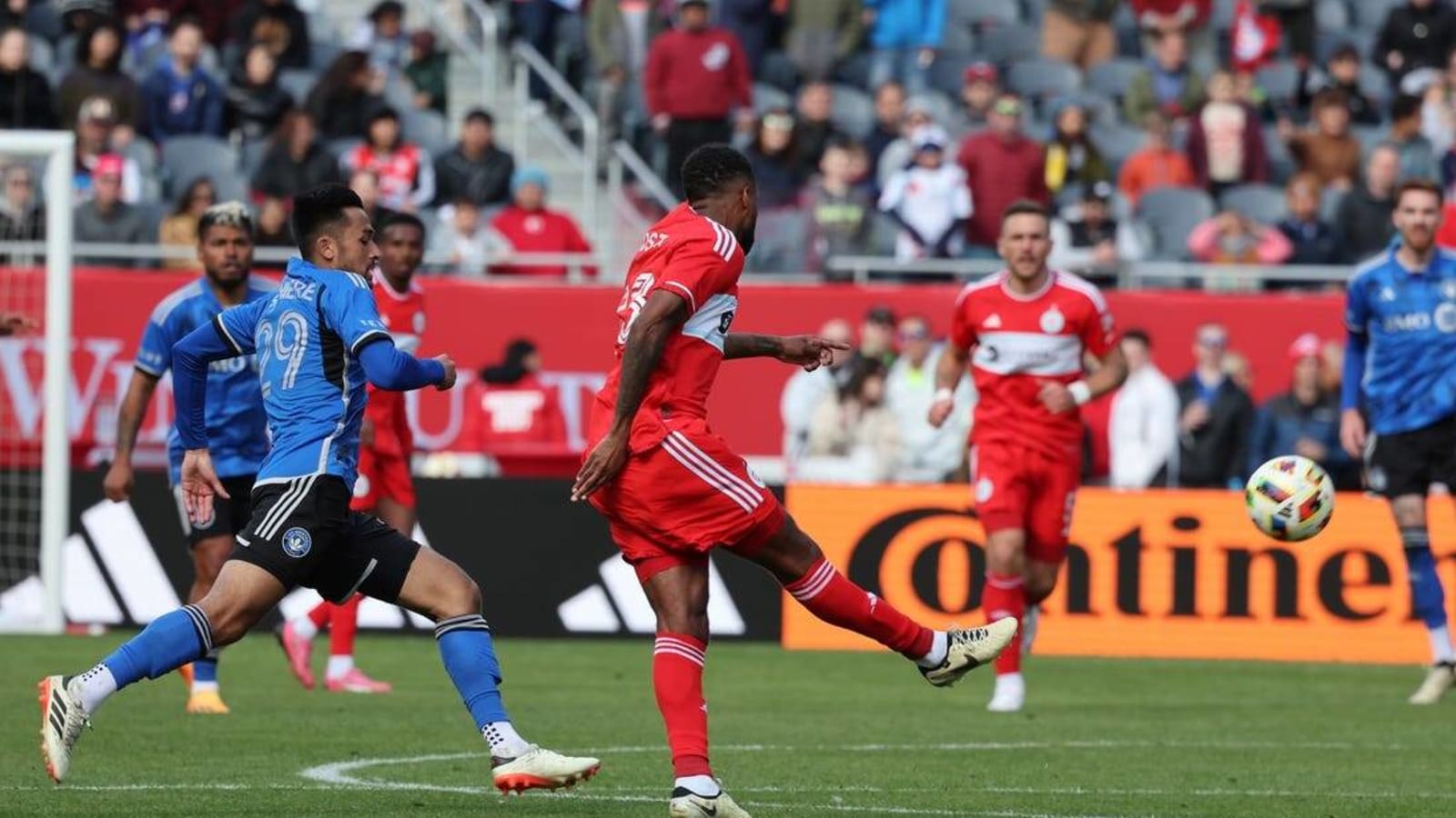 Kellyn Acosta launches Fire to wild win over CF Montreal