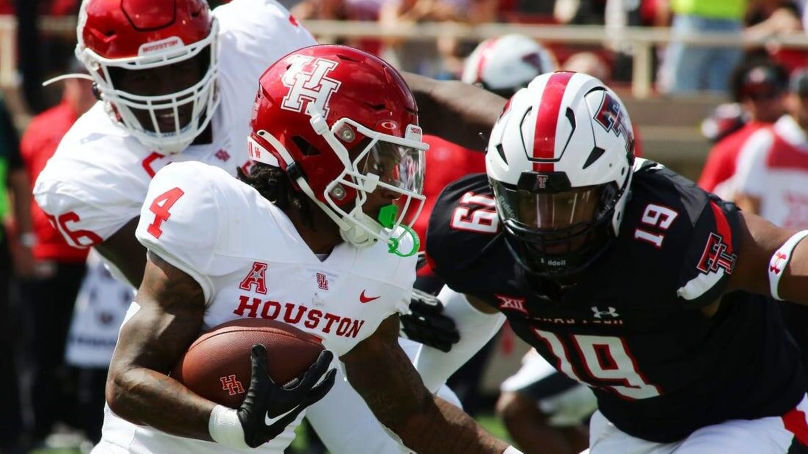 Texas Tech upends No. 25 Houston in 2OT, 33-30