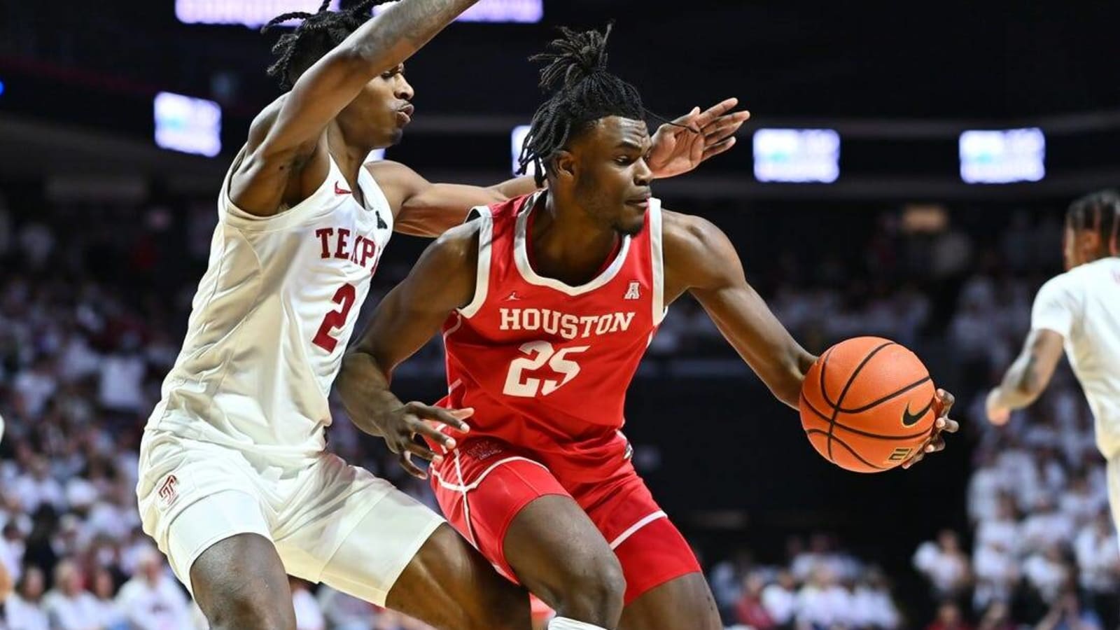 No. 3 Houston takes down Temple to avenge previous upset