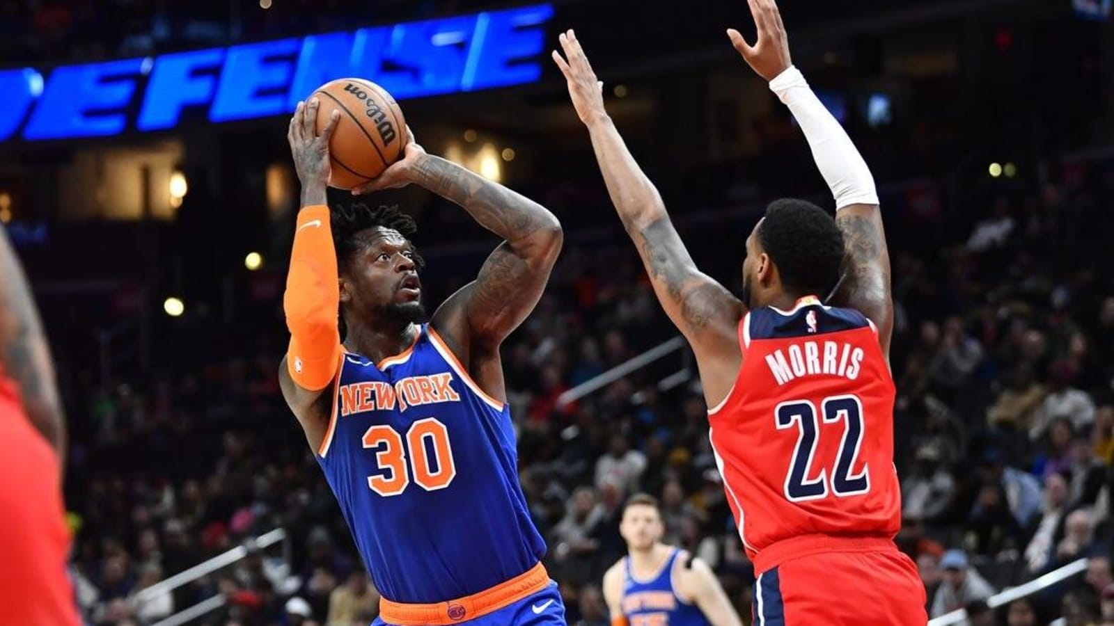 Playoff-race pressure mounts for Knicks, Pelicans