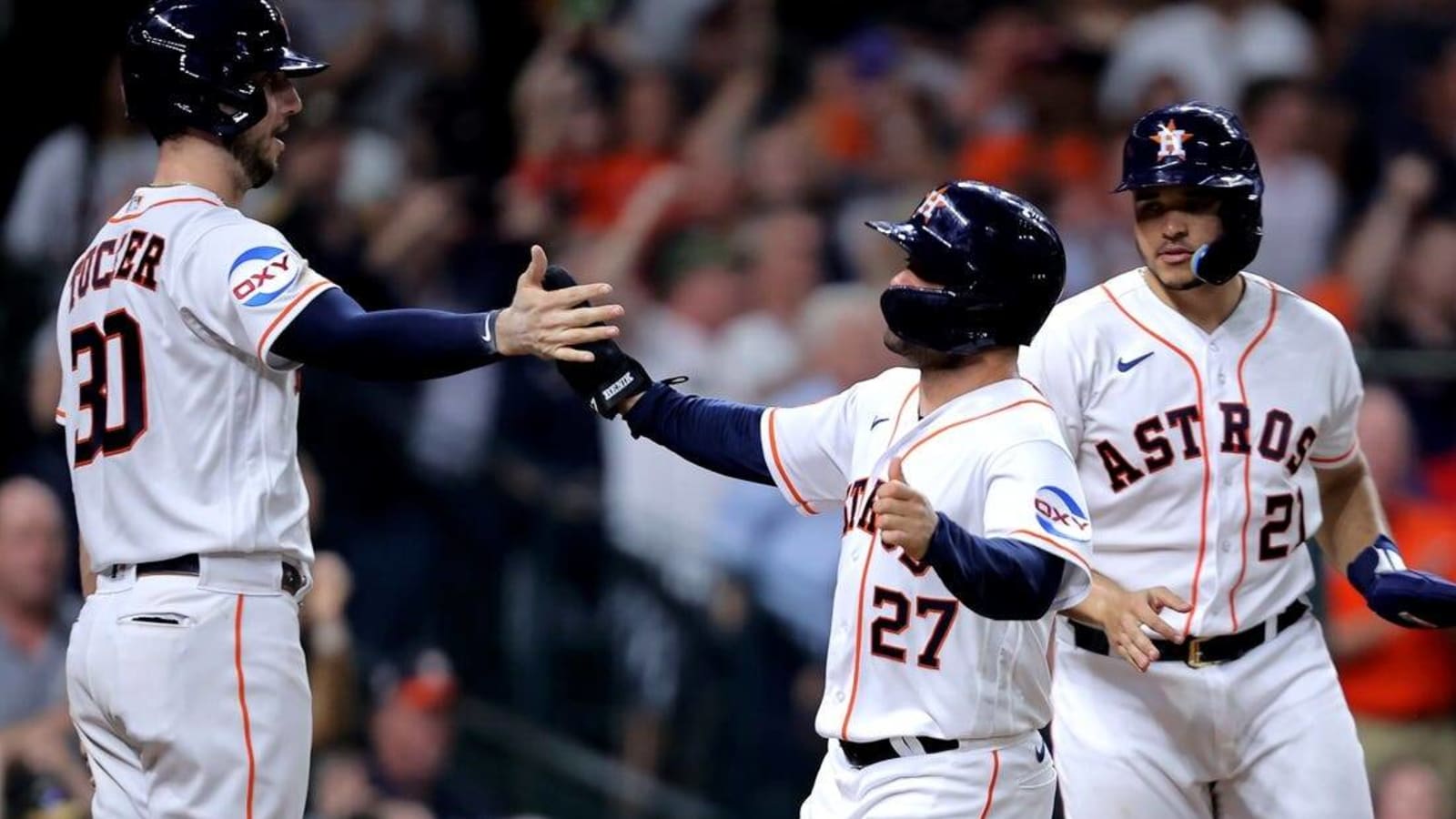 Astros claim series opener vs. Angels