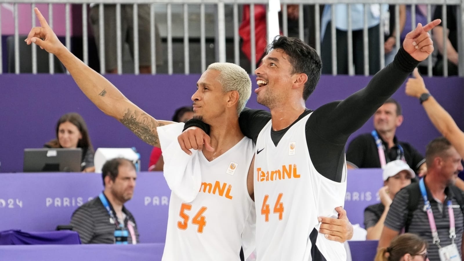 Dutch men win gold over France in 3x3 basketball