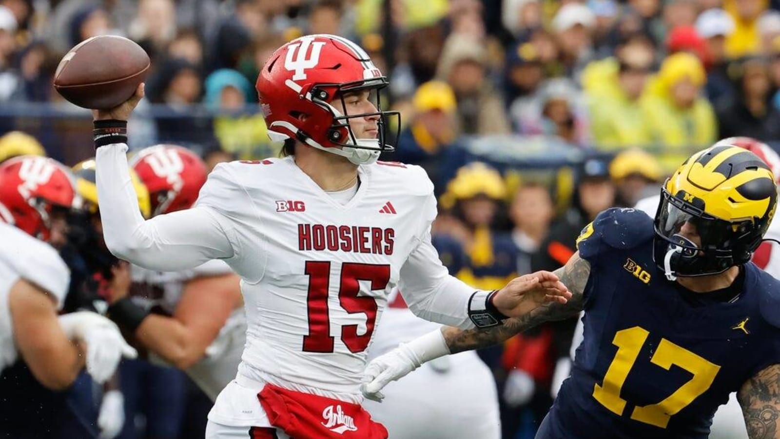 Indiana still deciding on QB1 for Rutgers game