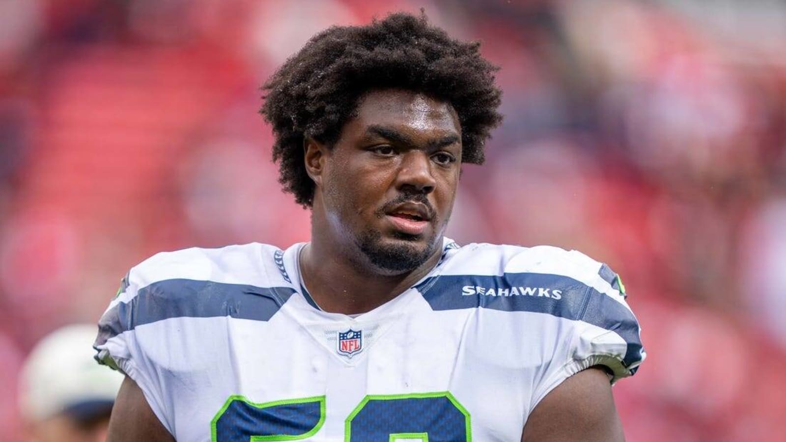 Seahawks G Phil Haynes signs one-year extension