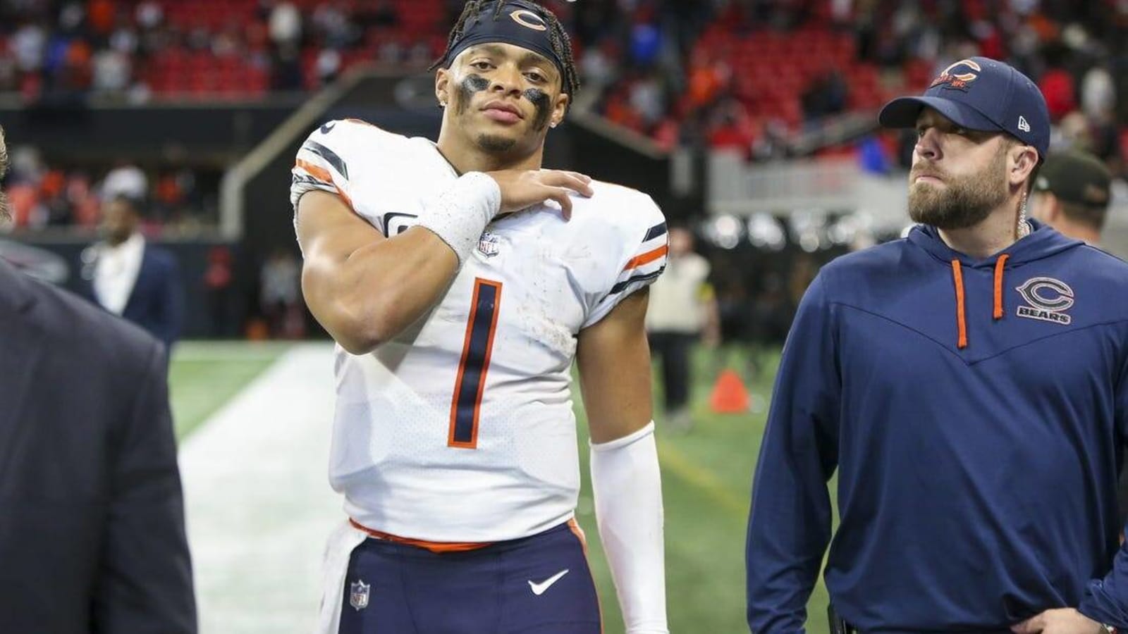 Bears QB Justin Fields says left shoulder is separated