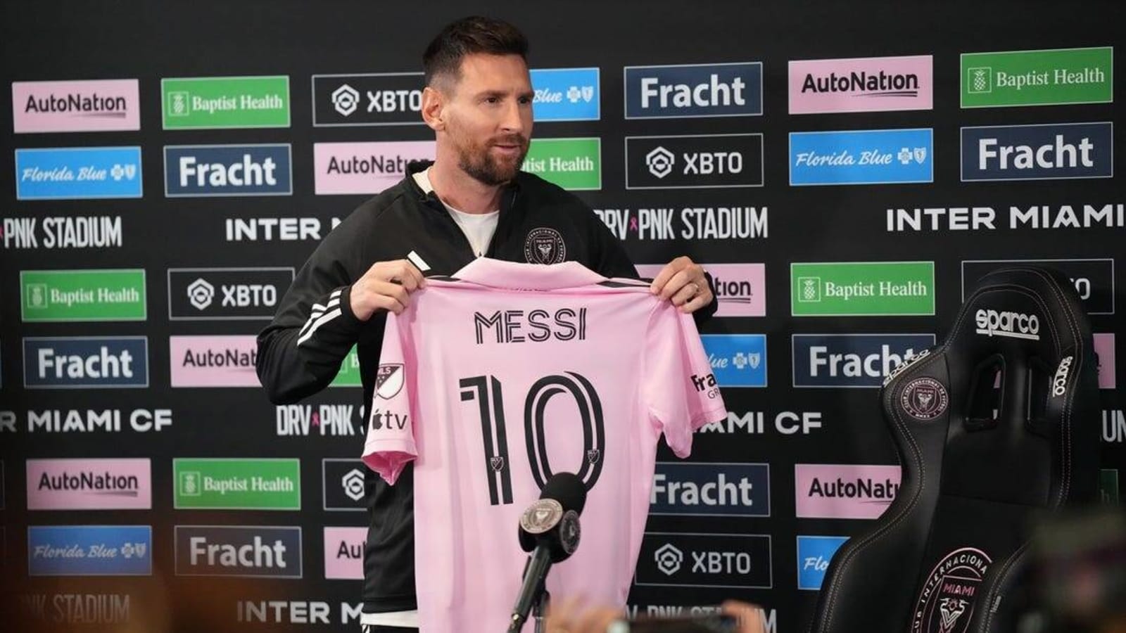 Lionel Messi speaks: MLS on rise, turf matches OK