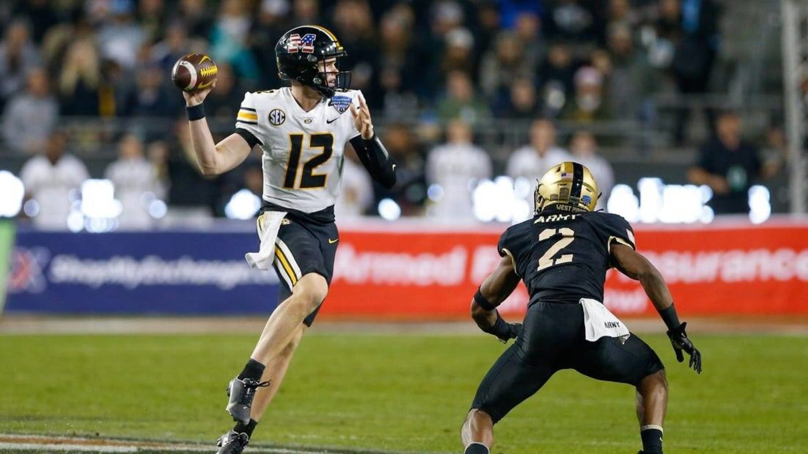 Missouri names Brady Cook starting QB