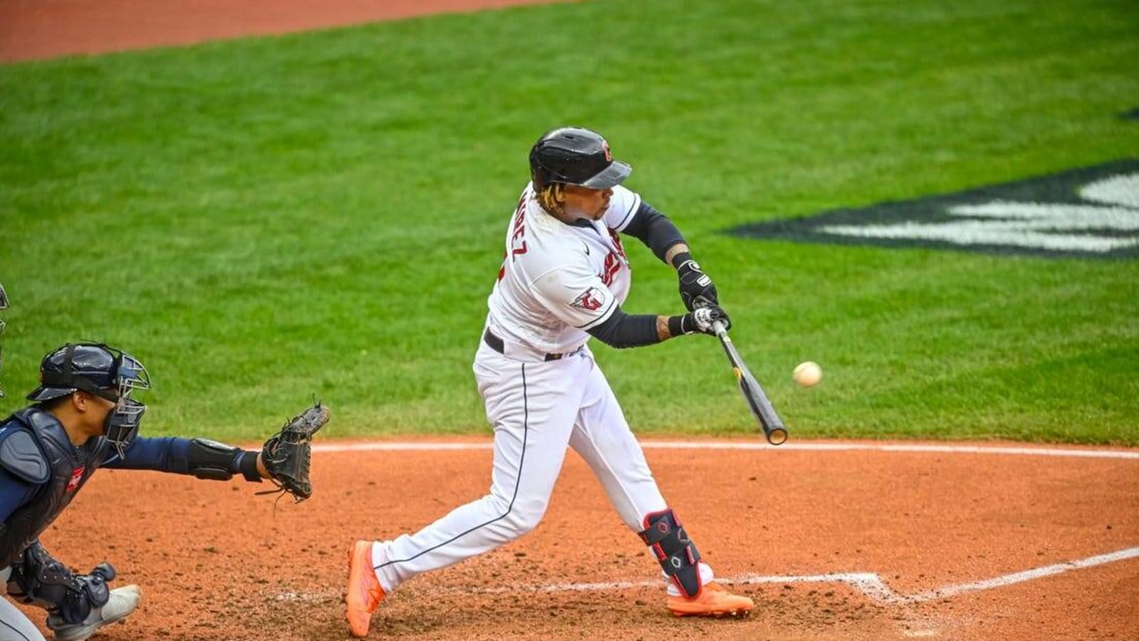 Jose Ramirez powers Guardians past Rays in Game 1