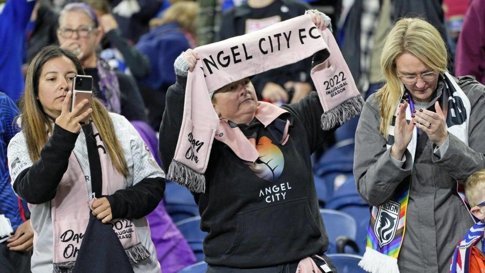 Angel City SC sign D Gisele Thompson through &#39;25