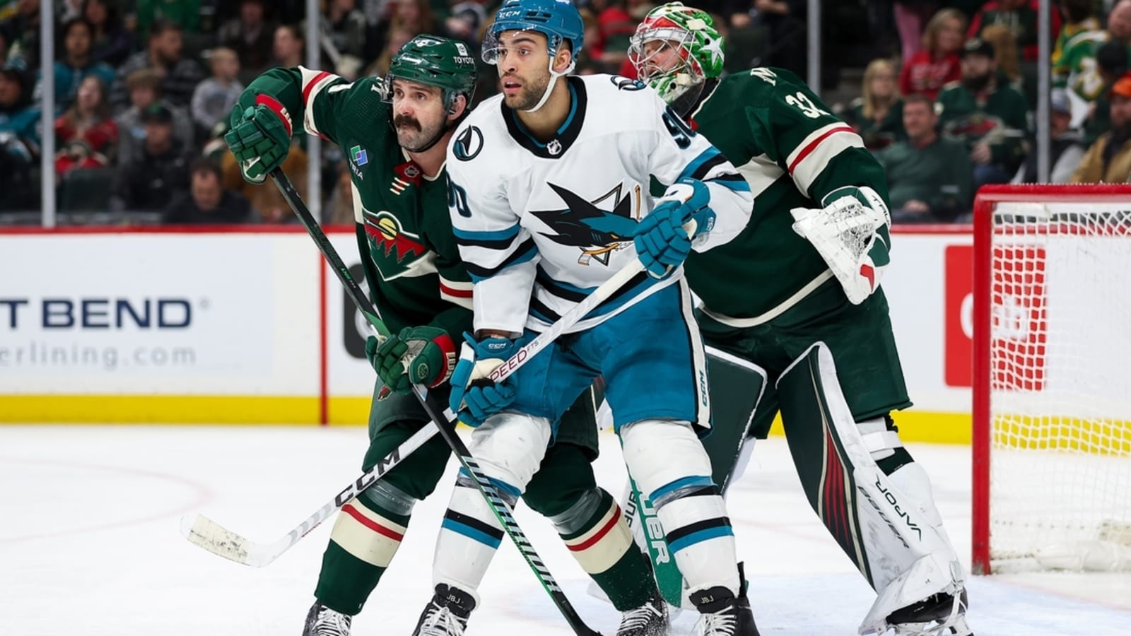 Ducks acquire Justin Bailey from Sharks