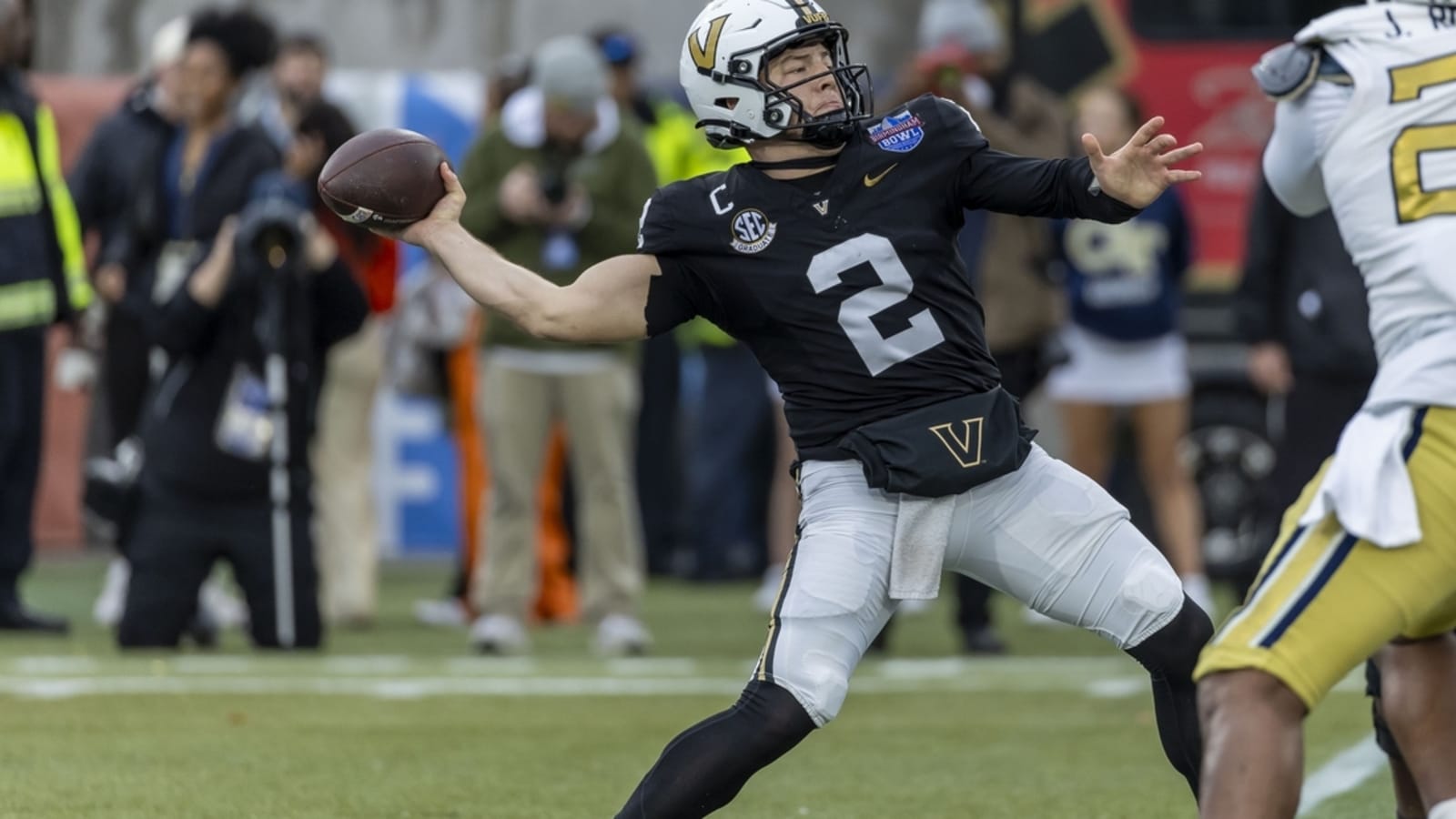 Vanderbilt&#39;s Diego Pavia uses arms, legs to beat Georgia Tech in Birmingham Bowl