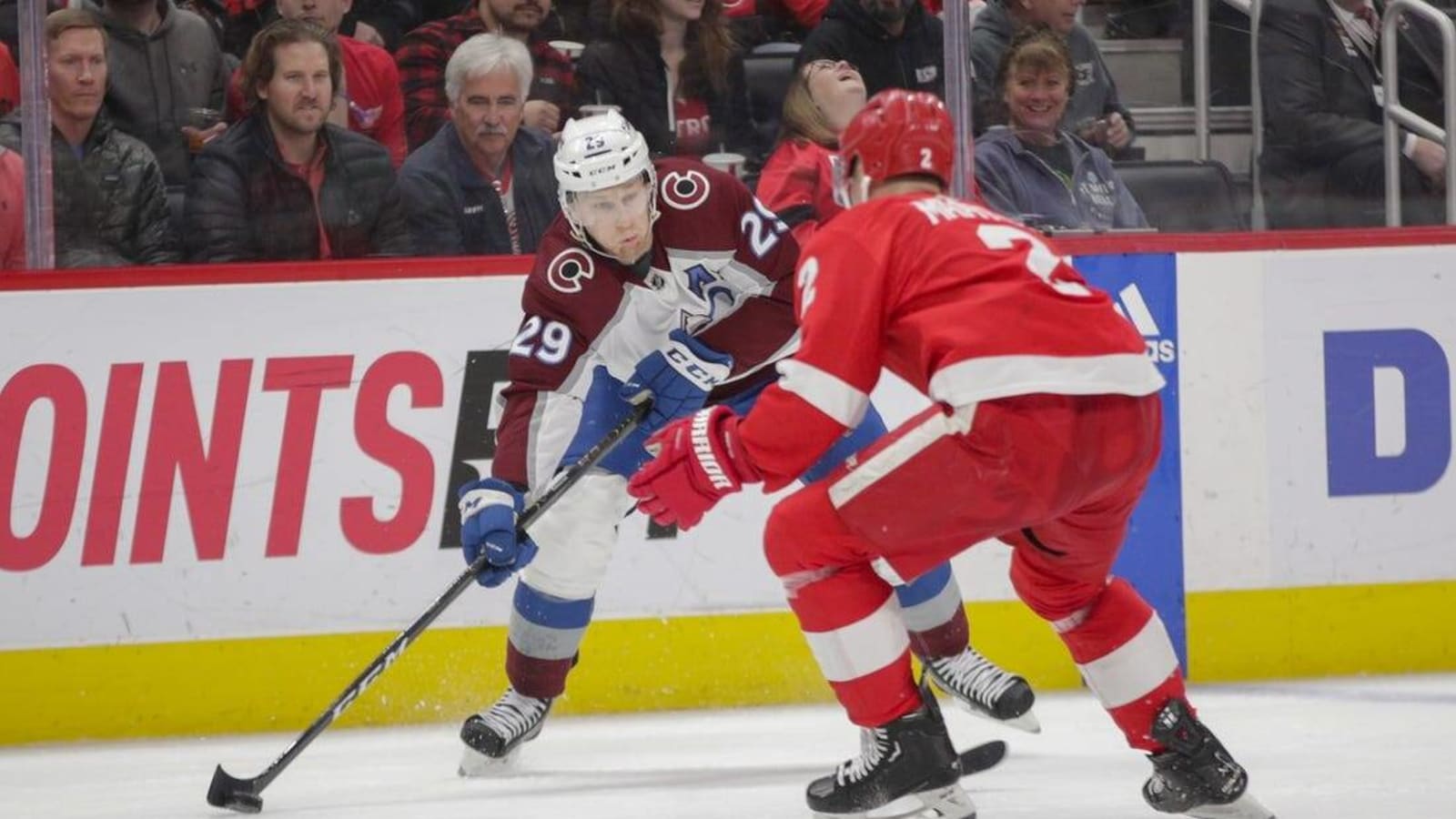 Avalanche cap 4-0 road trip with easy win over Red Wings