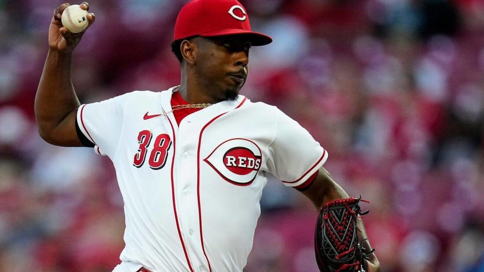 Reds activate RHP Justin Dunn from IL