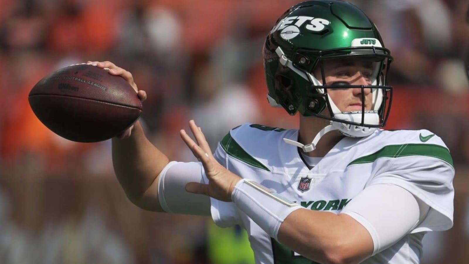 Chicago Bears vs. New York Jets pick, odds: QB questions loom large