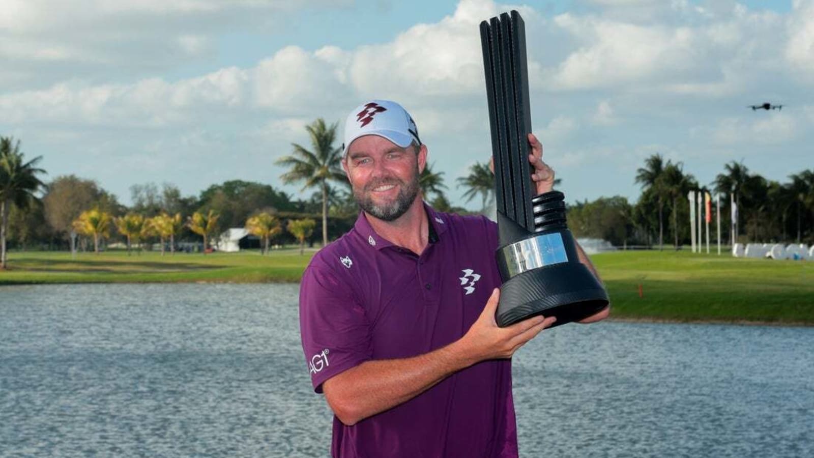Marc Leishman goes bogey-free, captures LIV Golf Miami title