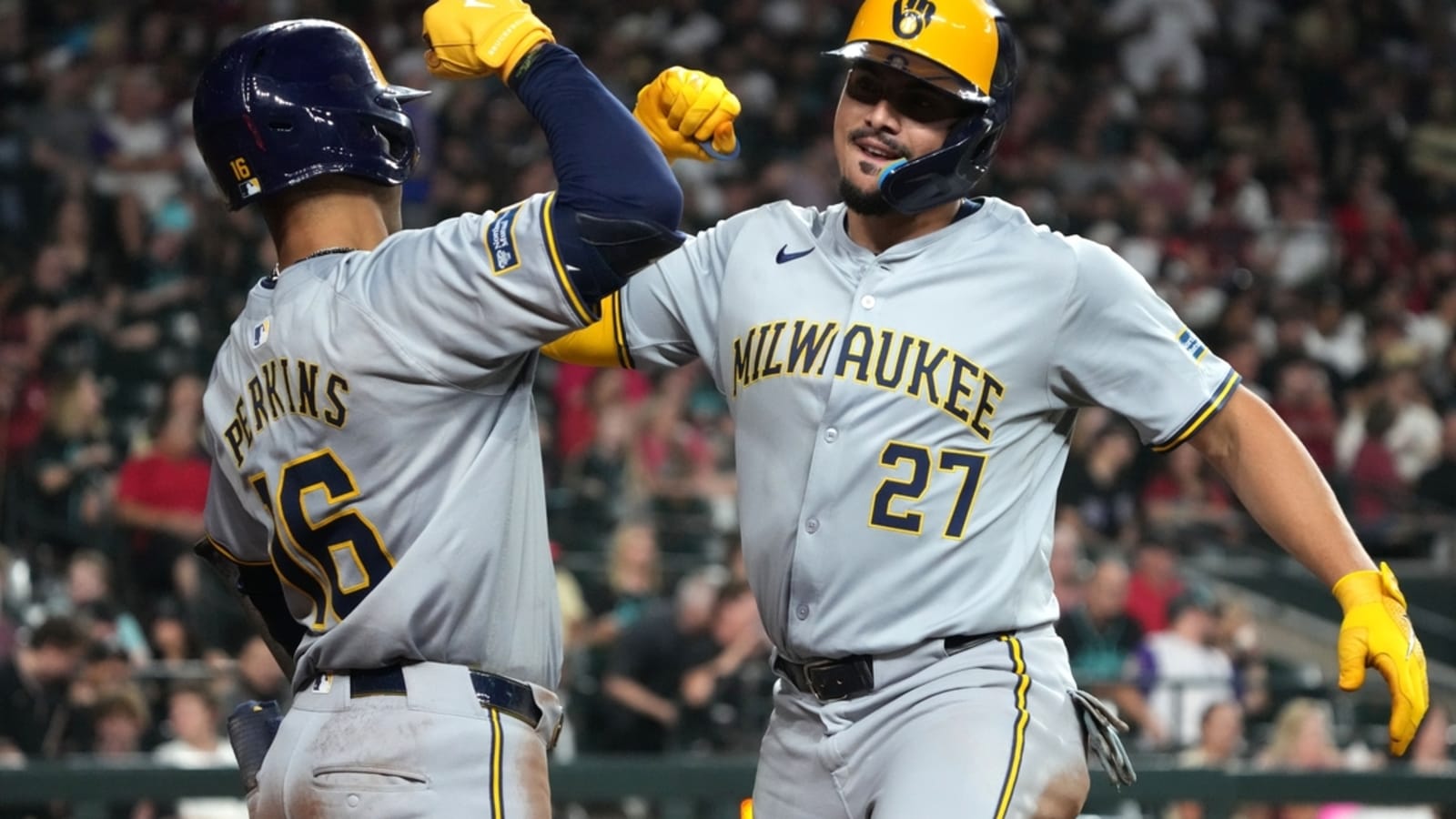 Willy Adames leads Brewers to win over reeling Diamondbacks