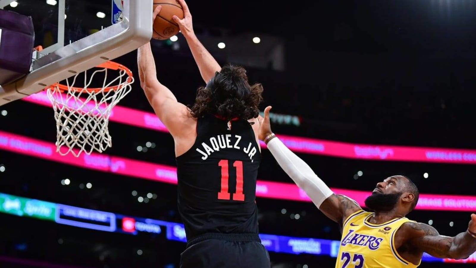 Heat hand slumping Lakers third straight loss