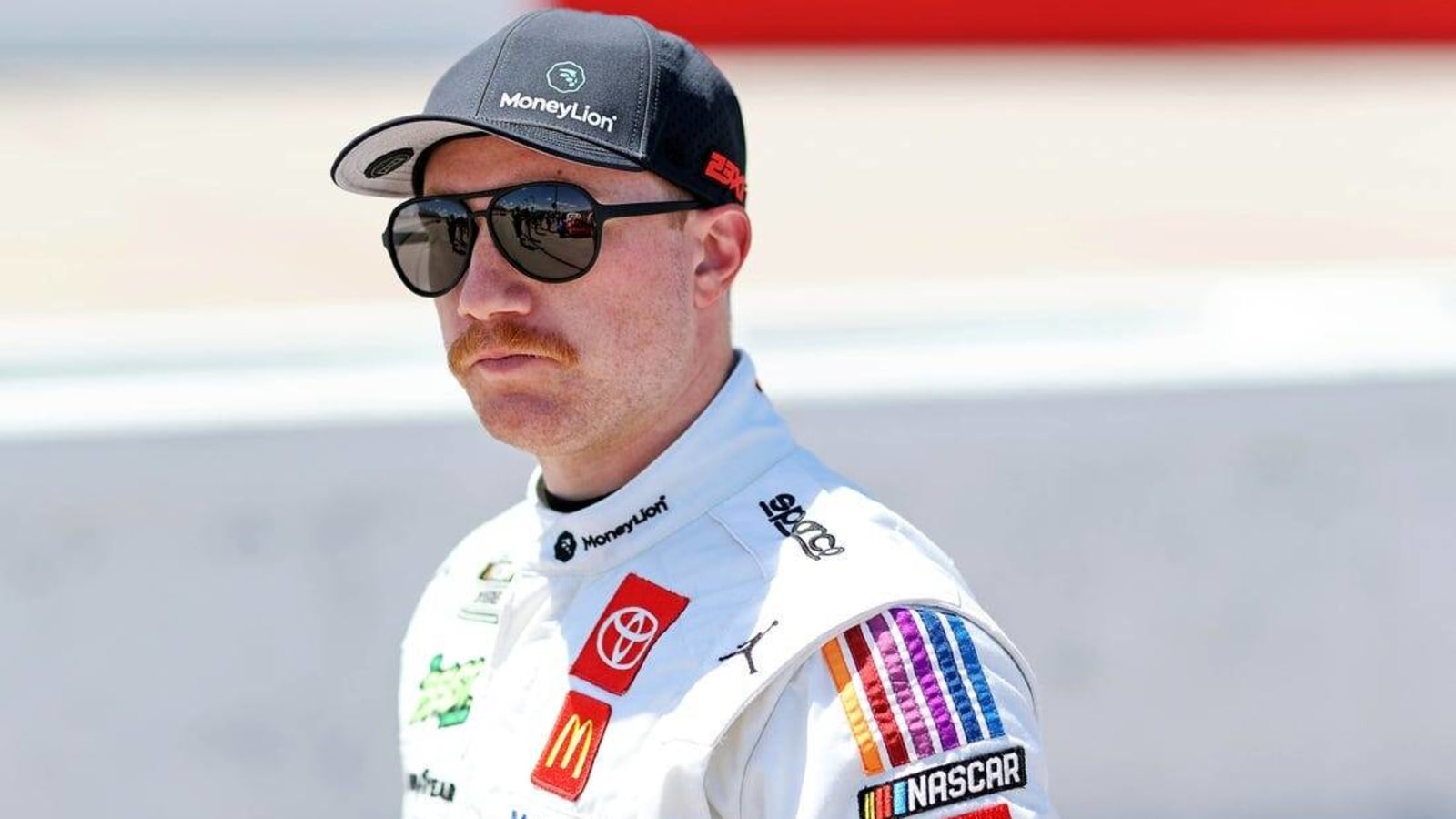 Tyler Reddick edges Brad Keselowski for Darlington pole