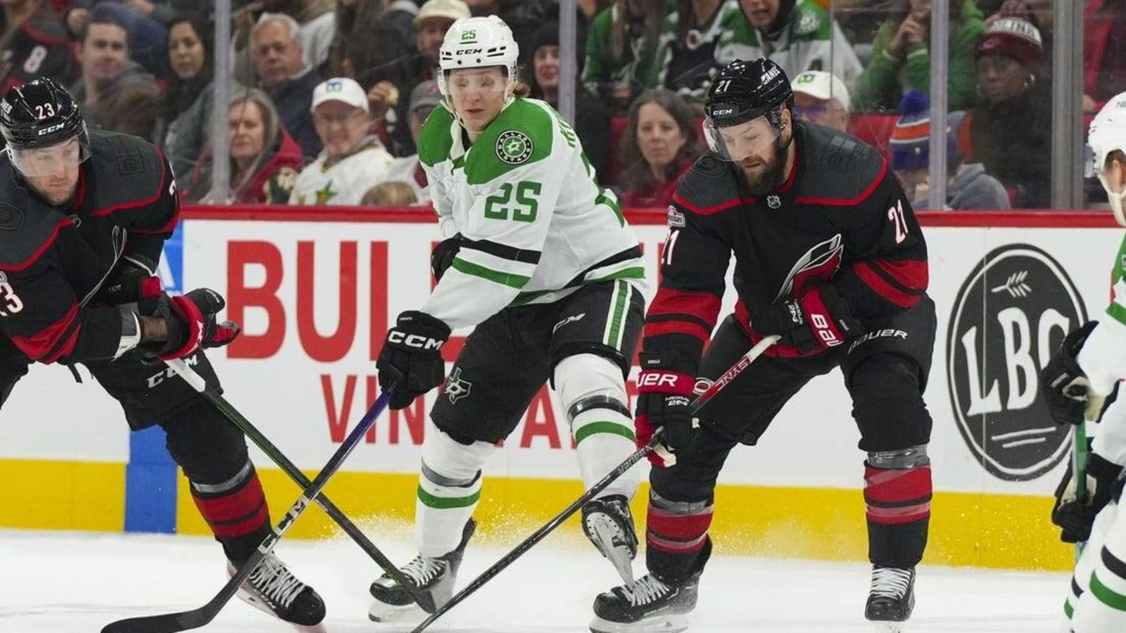 Hurricanes survive blown leads, beat Stars in OT