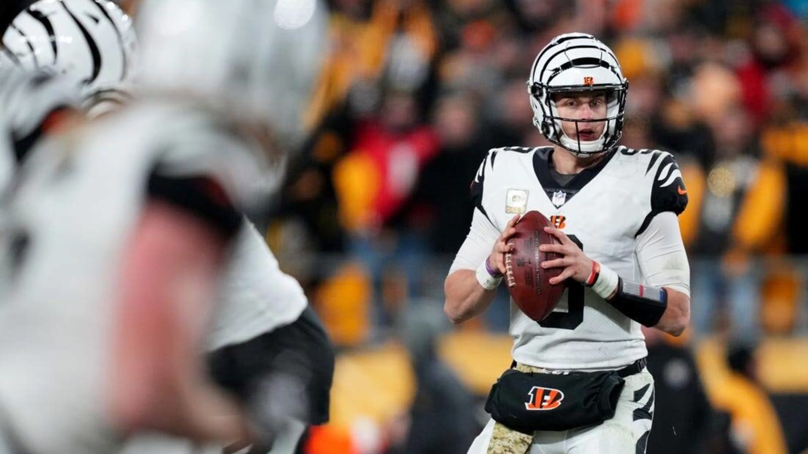 NFL roundup: Joe Burrow helps Bengals get revenge vs. Steelers