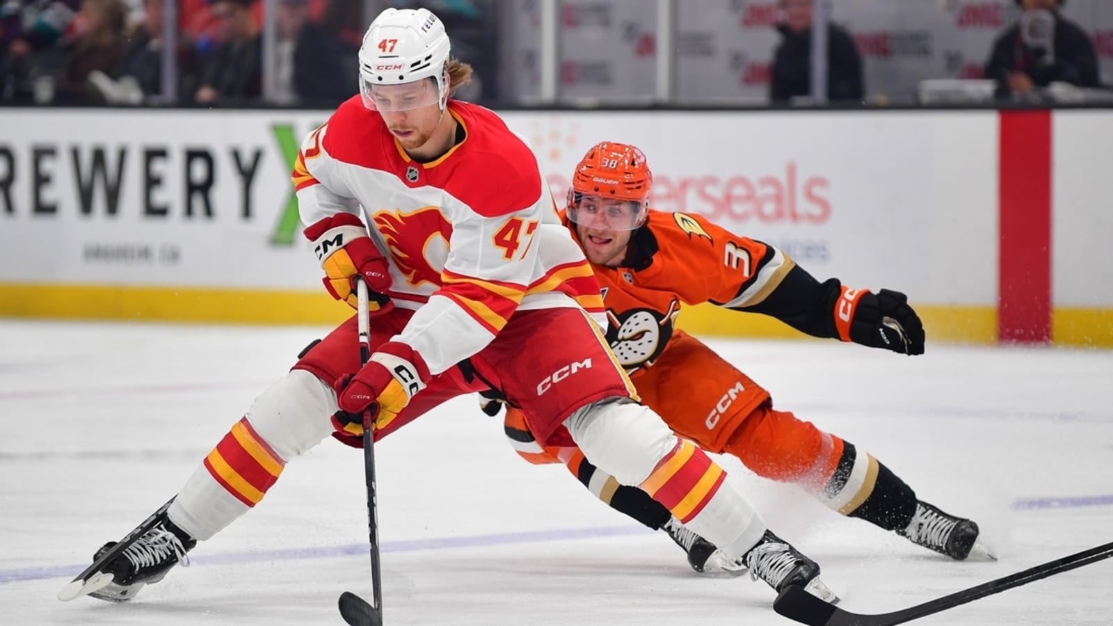 Jonathan Huberdeau, Flames dodge Ducks in OT