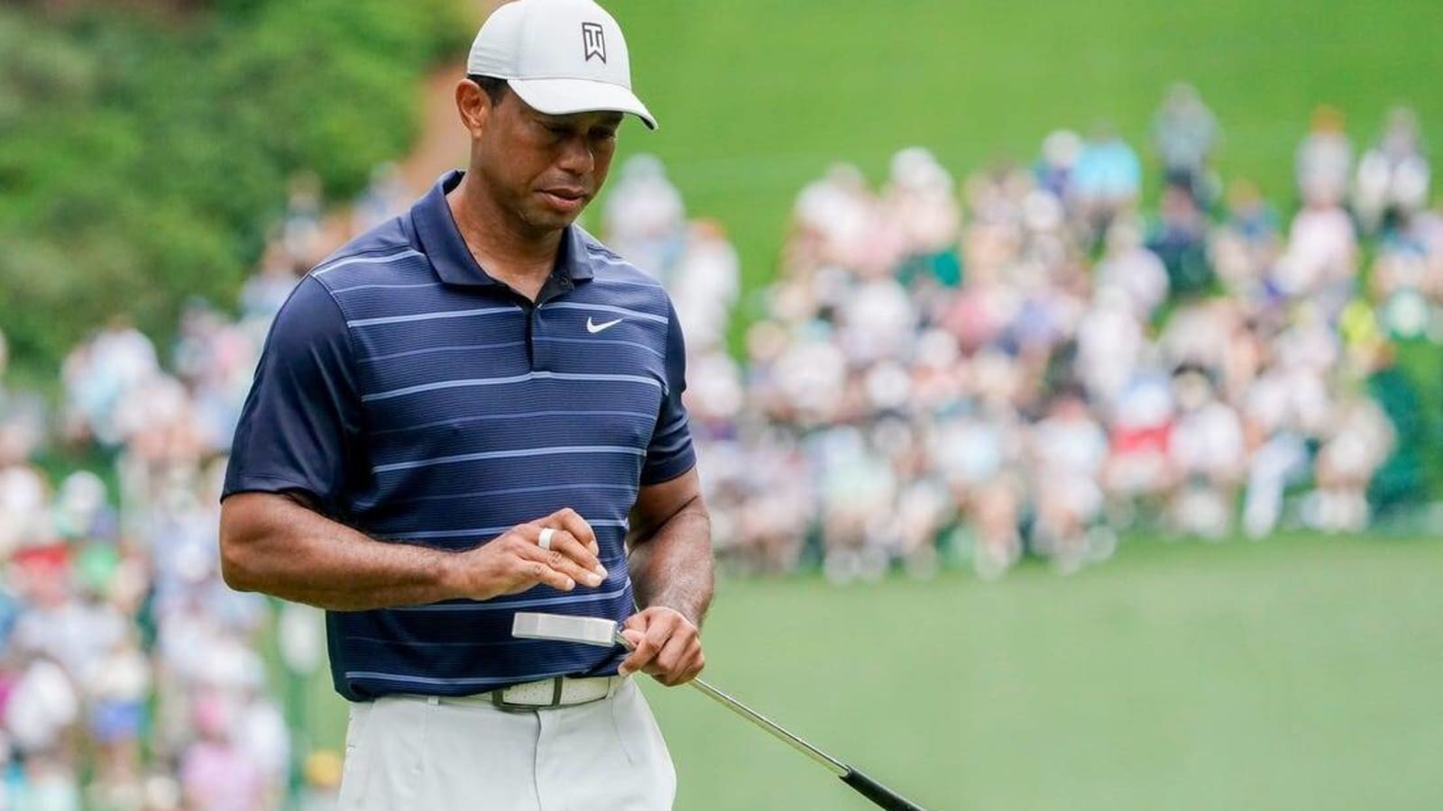 Notah Begay III: Tiger Woods has &#39;zero mobility&#39; with ankle