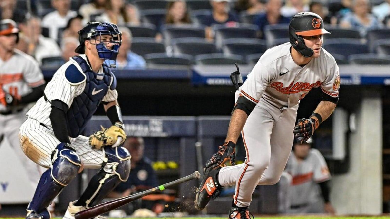 Youthful Orioles look to salvage series split in Bronx